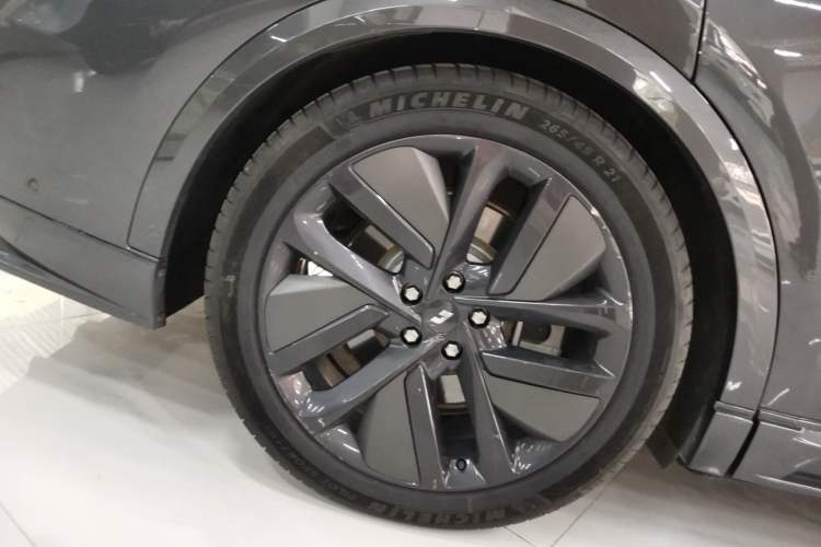 Used Li Auto L9 2024 Ultra Model