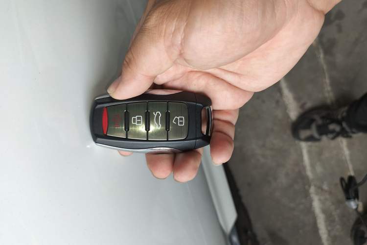 Used ORA Black Cat 2022 301km "Cute Pet" Version – Lithium Iron Phosphate
