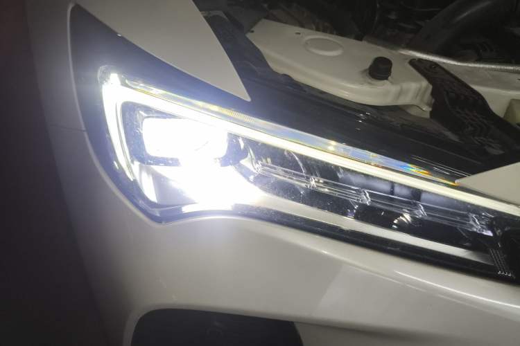 Used Buick Verano 2023 Pro GS Swift Edition Exterior 6