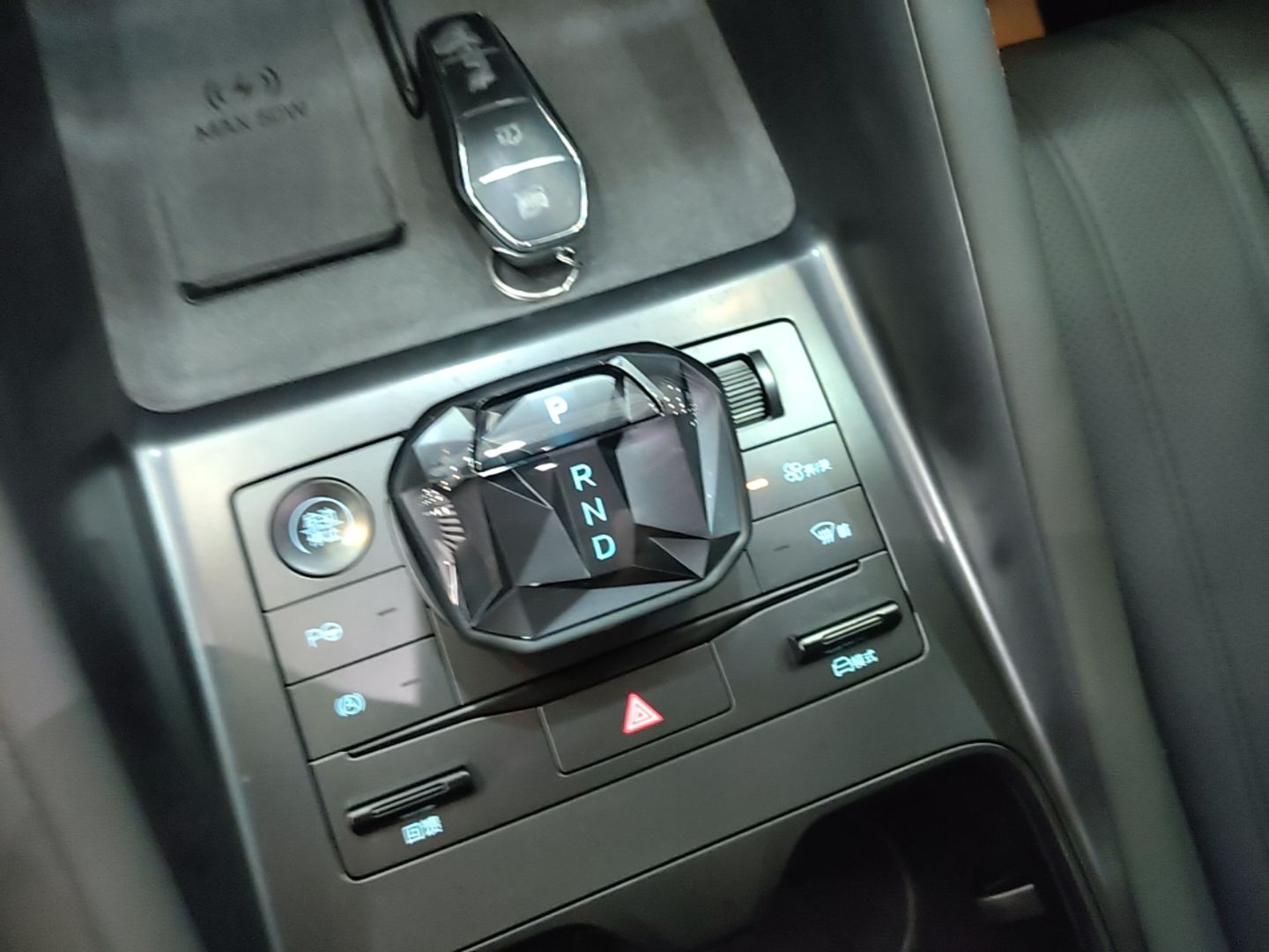 BYD Song L EV 2025 Intelligent Driving Version 550 km Excellence Edition — снимка 16