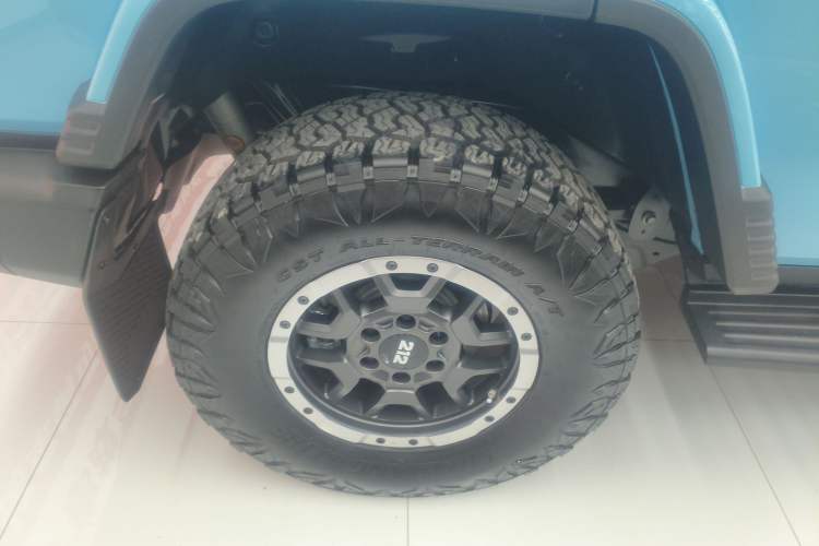 Used 212 T01 2025 2.0T Changfeng