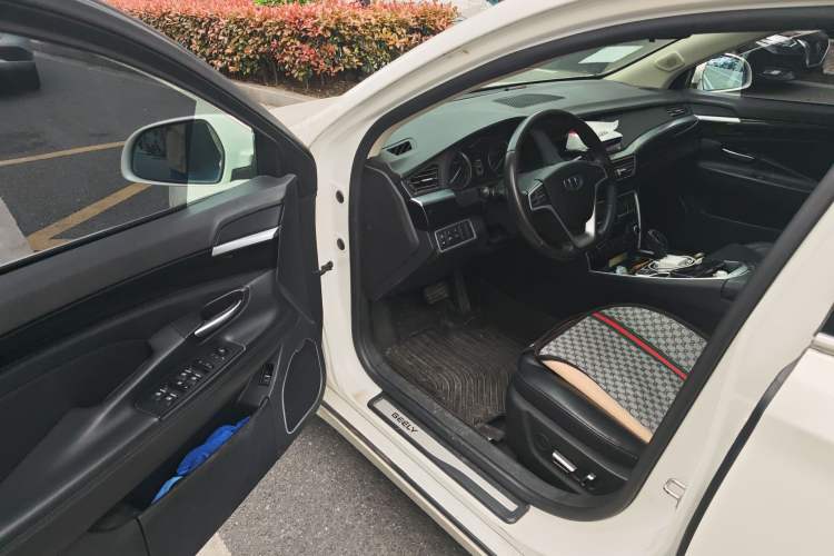 Used Geely Auto Emgrand GT 2016 2.4L Comfort Version Driver Seat