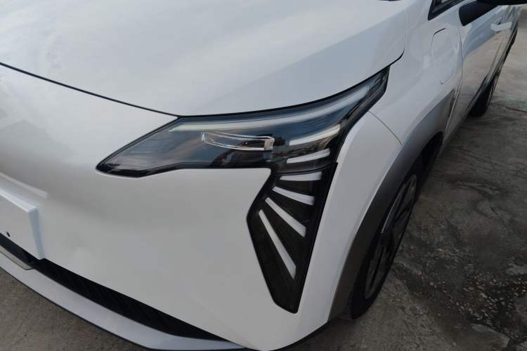 Used AION Y 2023 Younger
