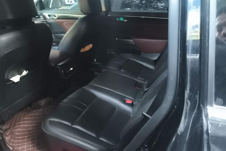 Used GAC Trumpchi GS8 2017 320T Two-Wheel Drive Luxury Smart Connectivity Version (7 Seats)