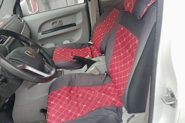 Used Jinbei New Hiace X30L 
