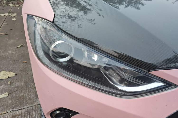 Used Hyundai Elantra (6th Generation / Lingdong) 2018 1.4T Dual-Clutch Xuan Dong · Dynamic Edition Right Front Headlight