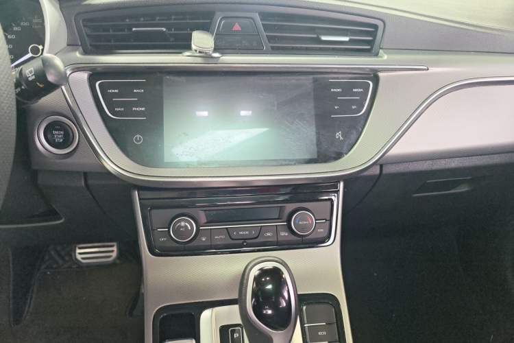 Used Geely Auto Emgrand GS 2018 Lingchao Edition 1.4T Automatic LingShang Smart Connectivity Model