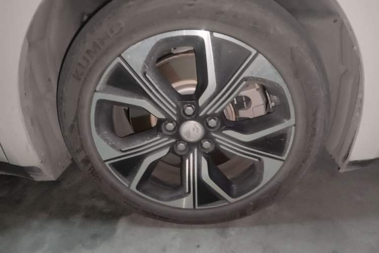 Used Hongqi E-QM5 2023 Revised Version Basic Travel Edition
