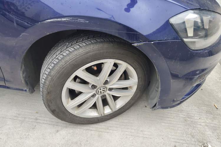 Used Volkswagen Golf 2018 230TSI Automatic Comfort Model
