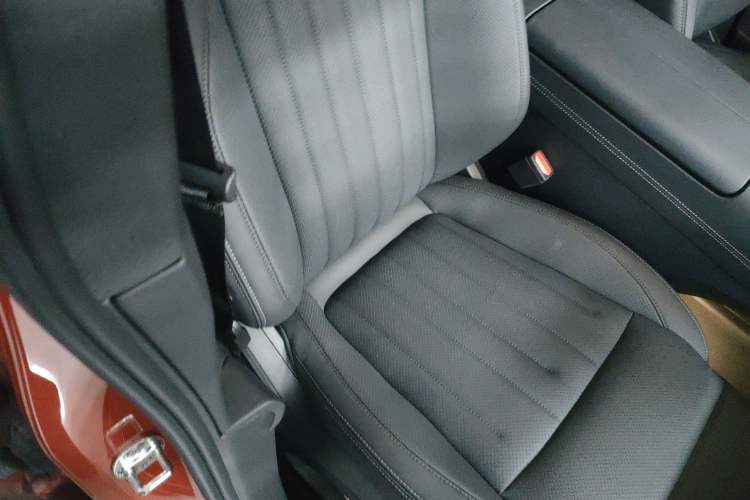 Used ONVO L60 2024 60 kWh Rear-Drive Version