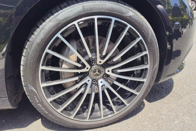 Used Mercedes-Benz S-Class 2014 S 320 L Business Model