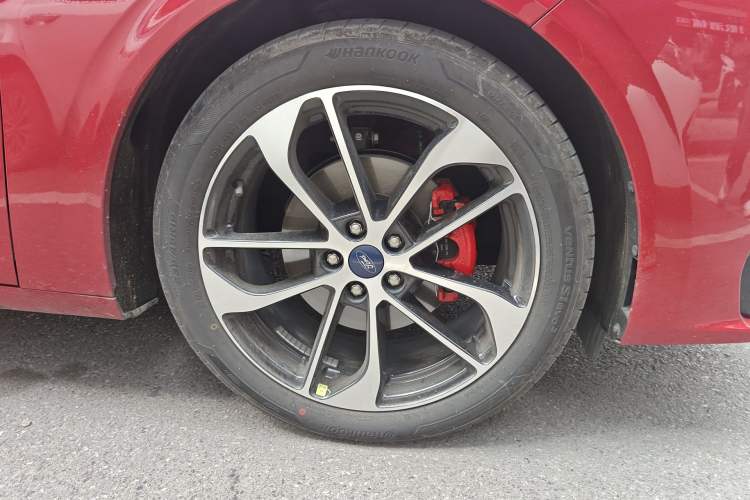 Used Ford Mondeo 2022 Facelift EcoBoost 245 ST-Line Right Front Wheel Hub