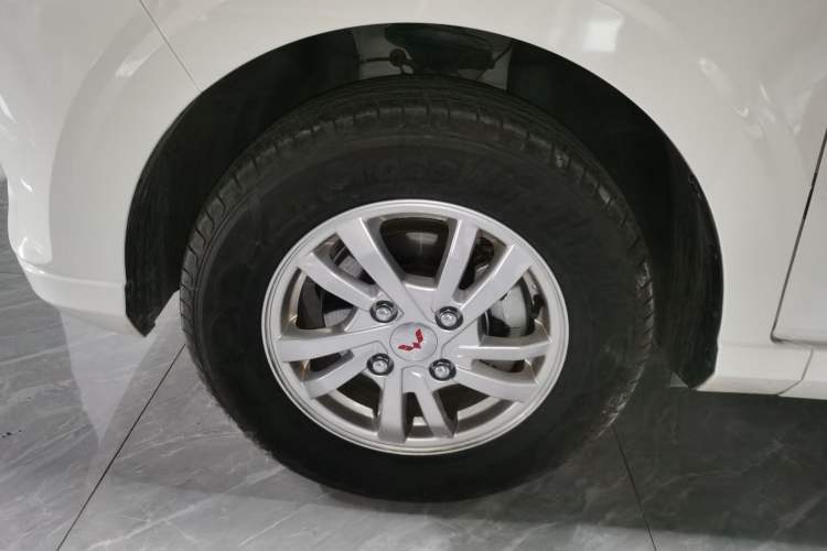 Used Wuling Hongguang 2021 1.5L Revised S Standard Version with Electric Power Steering LAR
