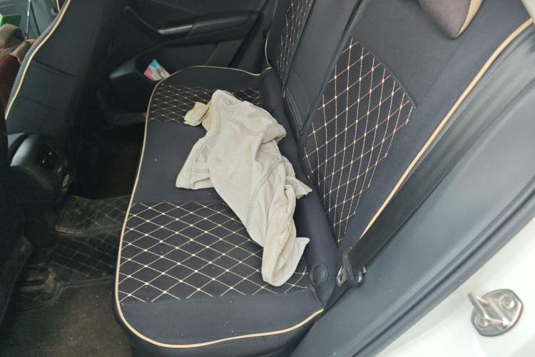 Used Volkswagen T-ROC 2021 280TSI DSG Two-Wheel Drive Comfort Connect Edition
