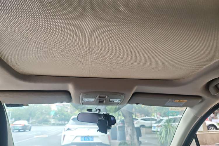 Used Suzuki S-Cross 2015 1.4T Automatic Two-Wheel Drive Prestige Model
