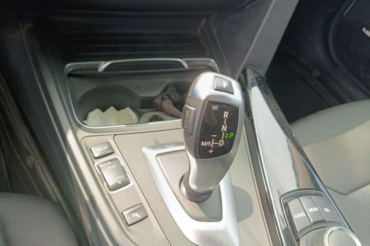 Used BMW 3 Series 2017 318i Fashion Model