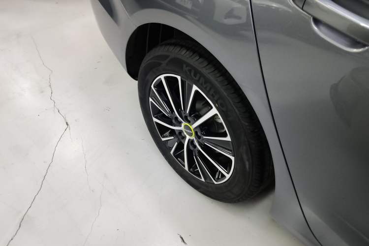 Used Roewe i5 2021 Revised Version 1.5L CVT Diamond Edition