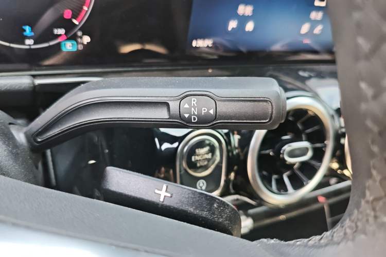 Used Mercedes-Benz GLA 2024 GLA 200
