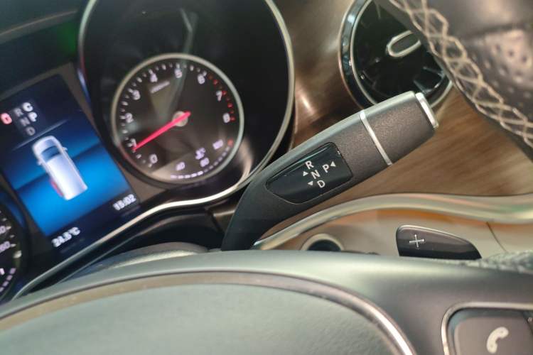 Used Mercedes-Benz V-Class 2021 V 260 Prestige Edition
