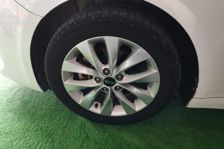 Used Kia K5 2016 1.6T Automatic LUX