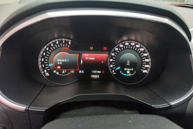 Used Ford Edge 2016 EcoBoost 245 Four-Wheel Drive Titanium 7-Seater Instrument Cluster