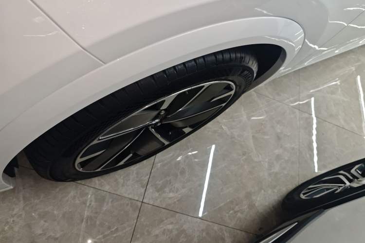 Used Li Auto L7 2025 Max Smart Refresh Edition