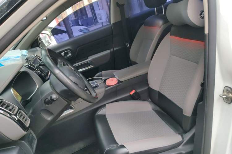 Used Citroen C5 AIRCROSS 2017 350THP Fashion Edition Left Front Seat