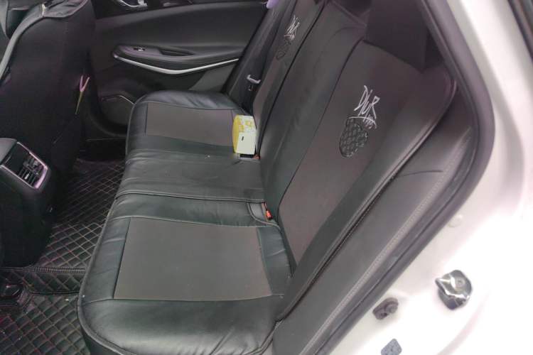 Used CHANGAN Ruicheng CC 2021 Blue Whale Edition 1.5T DCT Flagship Model Left Rear Seat