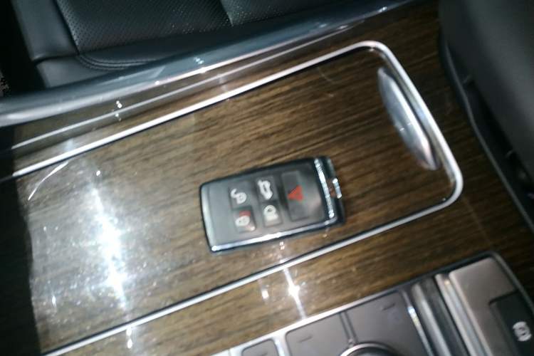 Used Land Rover Range Rover SportNew Energy 2018 P400e
