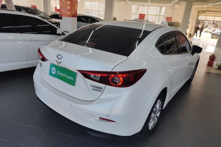 Used Mazda 3 Axela 2017 Sedan 1.5L Automatic Luxury Model Emission Standard China V
