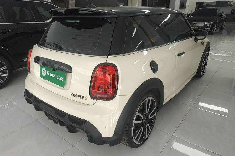 Used MINI 2022 2.0T COOPER S Racing Driver