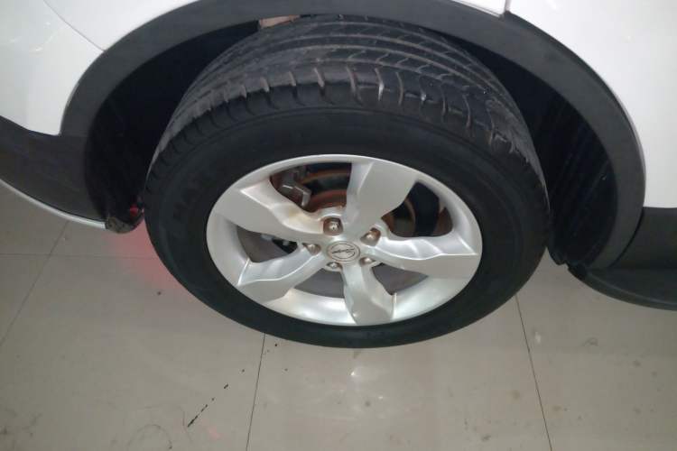 Used Zotye Domy X5 2015 1.5T CVT ZhiXian Trim China V Standard