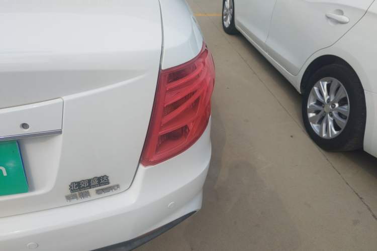 Used Bestune B50 2013 1.6L manual Comfort trim level Right Rear Taillight