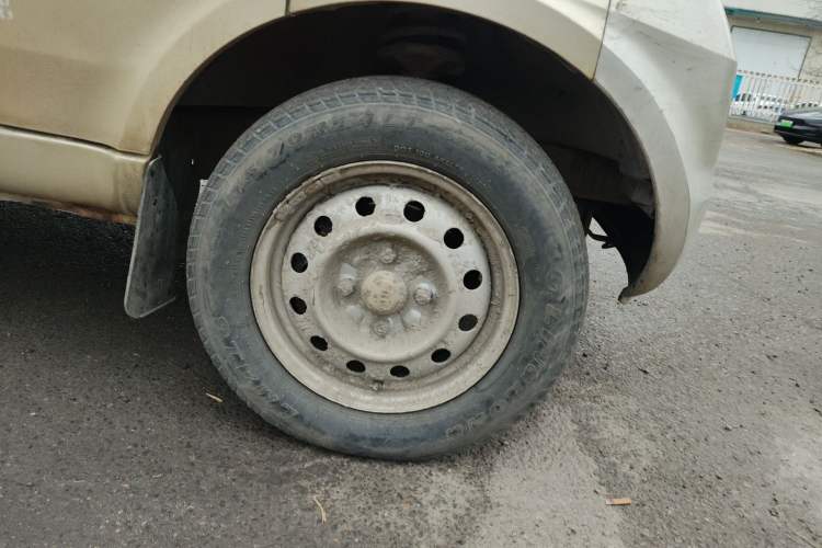 Used Wuling Rongguang 2015 1.2L S Base Model CNG
