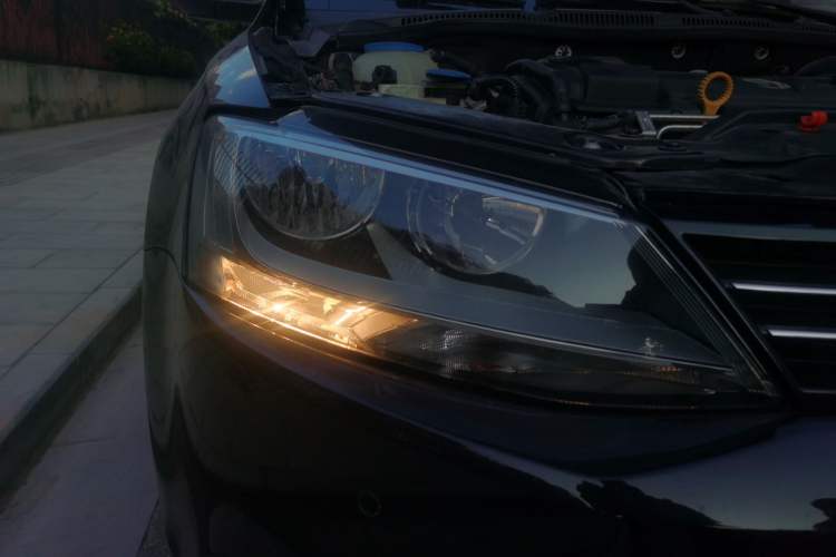 Used Volkswagen Sagitar 2014 Revised Version 1.4TSI Manual Luxury Edition