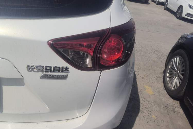 Used Mazda CX-5 2015 2.0L Automatic Two-Wheel Drive Urban Version