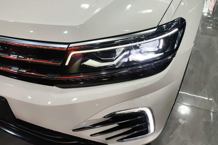 Used Volkswagen Tiguan L New Energy 2019 430 PHEV Hybrid Flagship Model Left Front Headlight