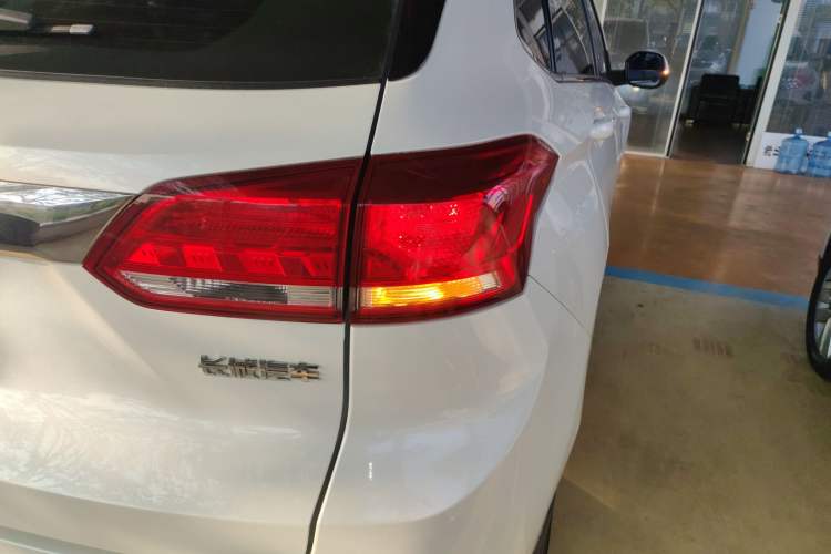 Used Haval H6 Coupe 2020 Smart Connect Version 1.5T Automatic Two-Wheel Drive Elite Model Right Rear Taillight