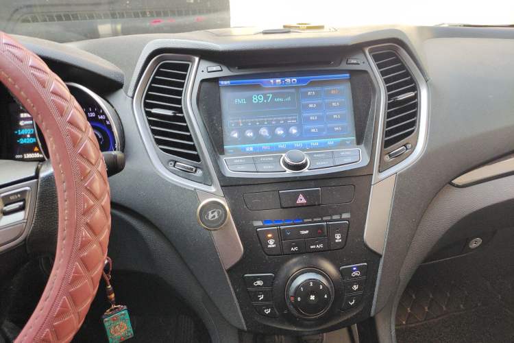 Used Hyundai Santa Fe 2013 2.4L Automatic 2WD Comfort Edition