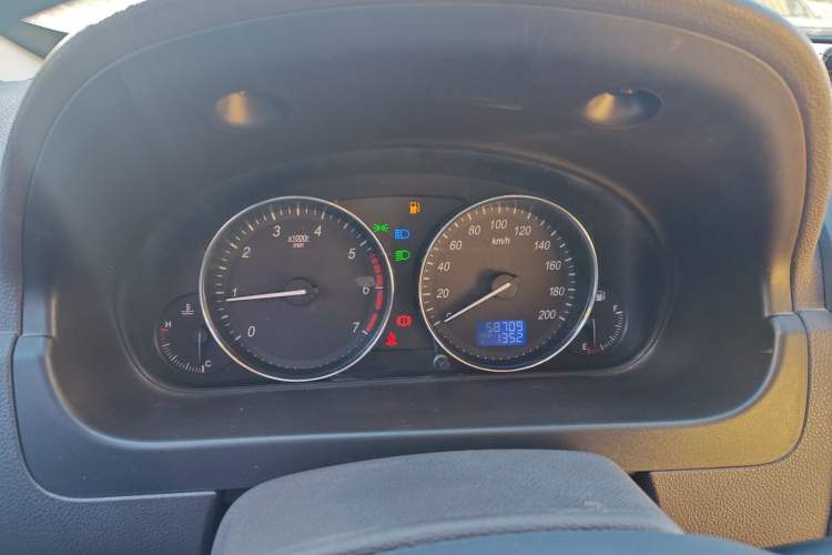 Used BAIC Weiwang M30 2017 1.5L M30S Standard DAM15DL
