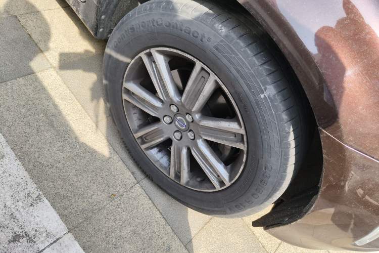 Used Volvo XC60 2017 T5 AWD Smart Range Edition
