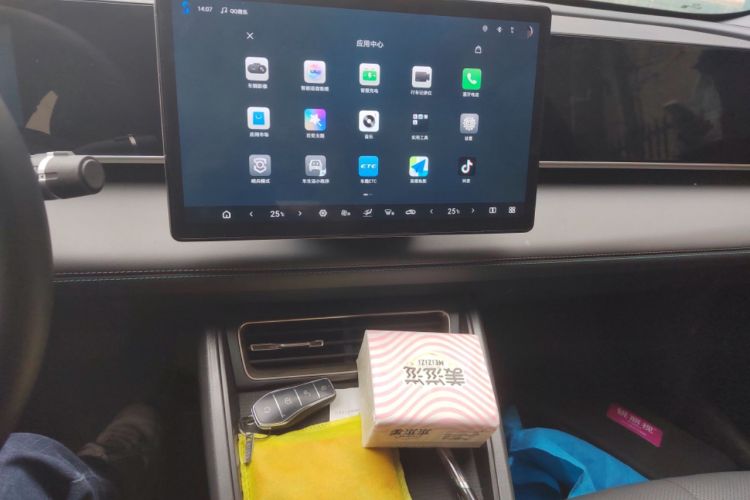 Used BYD Qin L 2025 DM-i Smart Drive 80KM Leading Model