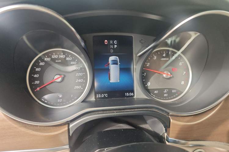 Used Mercedes-Benz V-Class 2022 V 260 L Long-wheelbase Luxury Edition Instrument Cluster