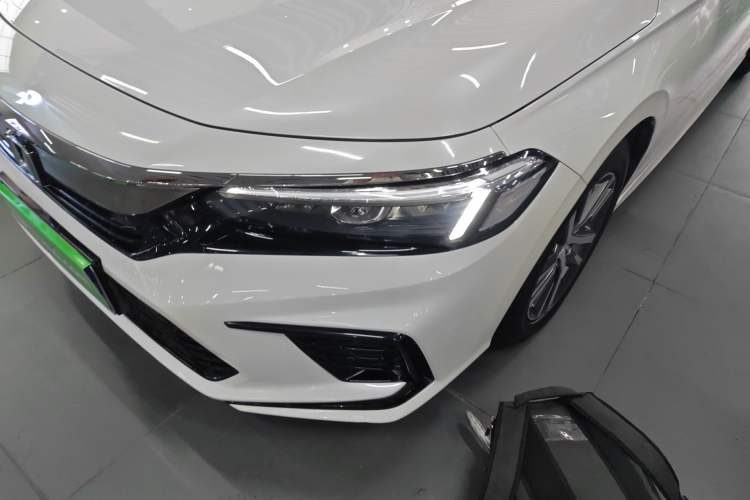 Used Honda Civic 2023 240TURBO CVT Dynamic · Center Stage Special Edition
