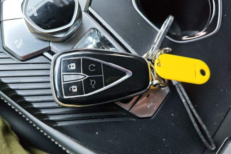 Used Changan UNI-K 2021 2.0T Prestige Edition
