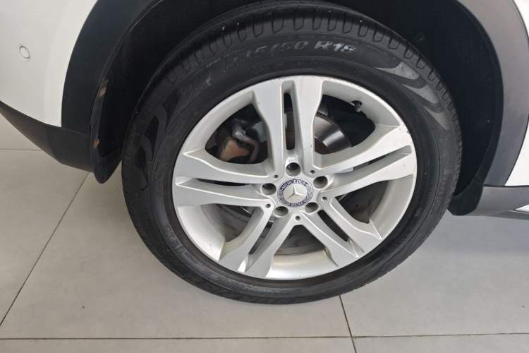 Used Mercedes-Benz GLA 2016 GLA 200 Sport Edition Right Rear Wheel Hub
