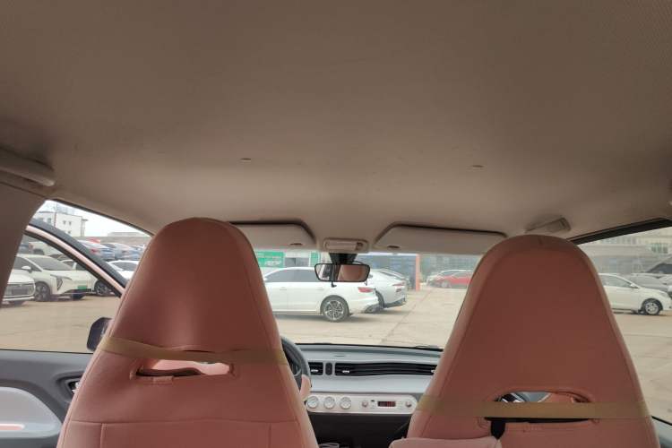 Used Wuling Hongguang MINIEV 2021 Macaron Premium Model – Lithium Iron Phosphate
