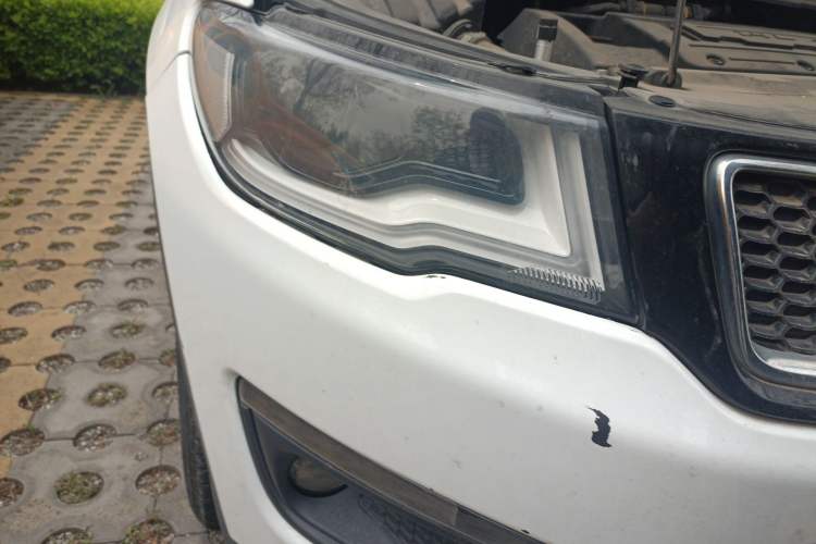 Used Jeep Compass 2017 200T Automatic Family Edition Right Front Headlight