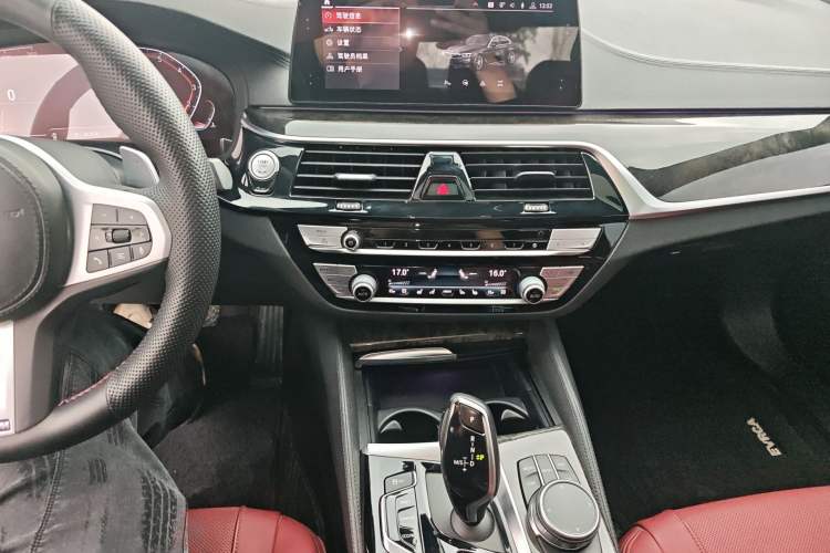 Used BMW 5 Series 2020 530Li Luxury Edition M Sport Package
