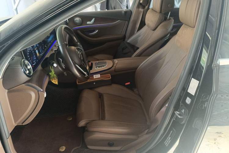 Used Mercedes-Benz E-Class 2023 E 260 L